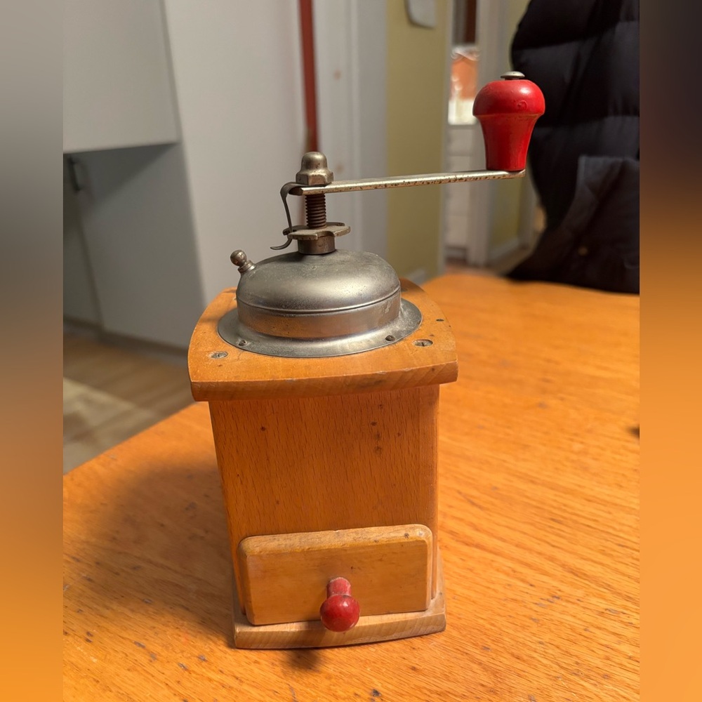 Vintage West Germany Manual Coffee Grinder – Rustic Charm